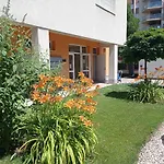 Viktoria ~vizparti ~ Medences ~ Siófok