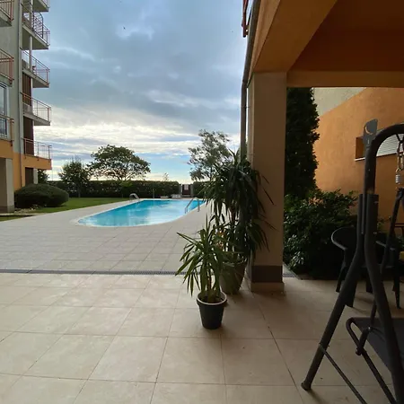 Viktoria ~vizparti ~ Medences ~ Apartament Siófok