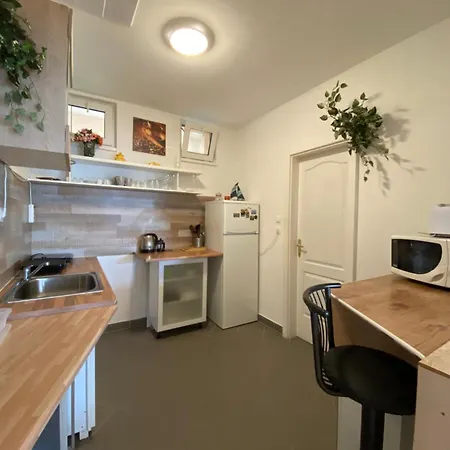 Apartament Viktoria ~vizparti ~ Medences ~ Siófok